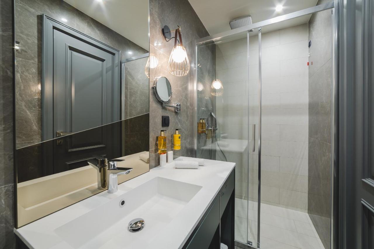 Signum Hotel Ποντγορίτσα Εξωτερικό φωτογραφία