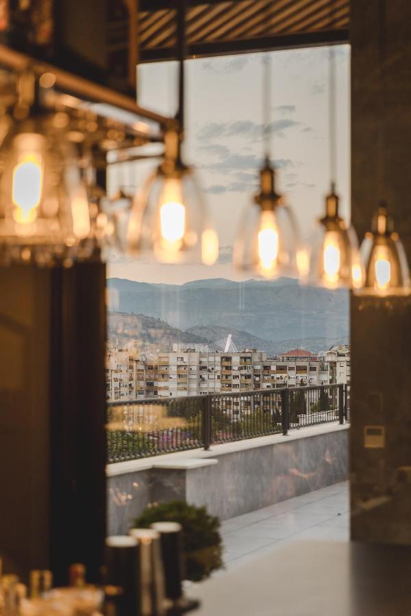 Signum Hotel Ποντγορίτσα Εξωτερικό φωτογραφία