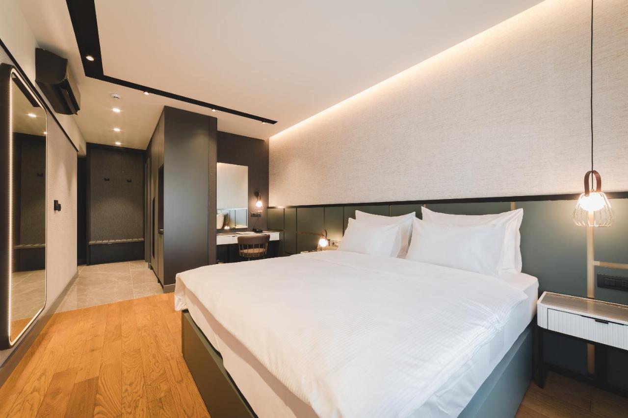 Signum Hotel Ποντγορίτσα Εξωτερικό φωτογραφία